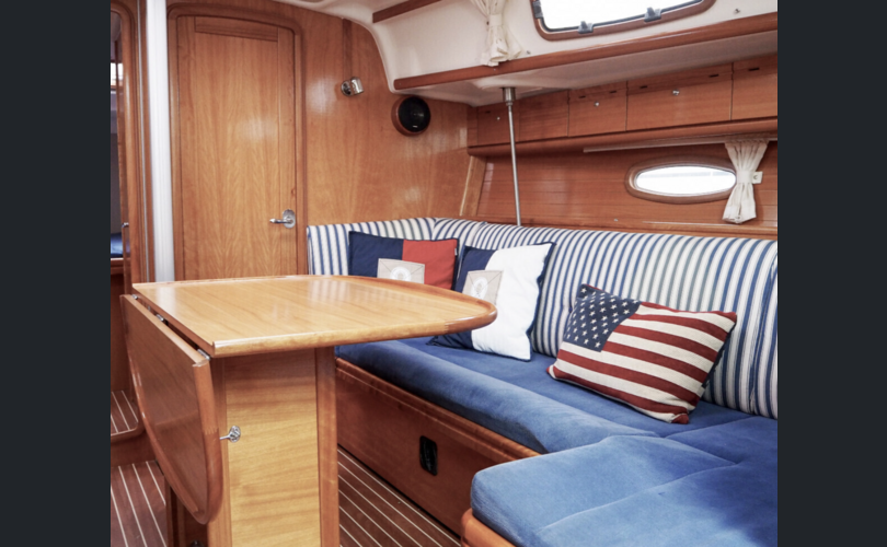 Bavaria 37 Cruiser-kuva-7